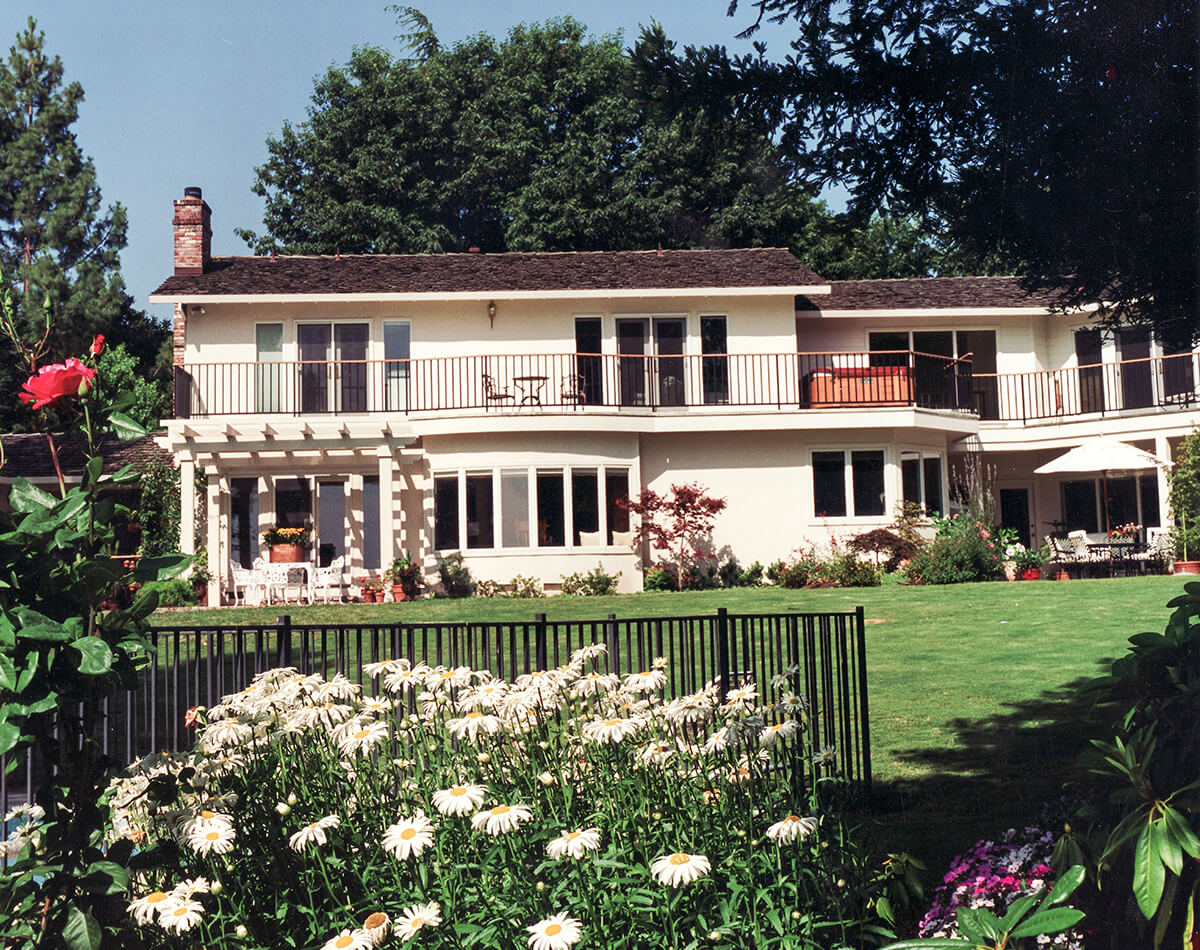 Mitchell Exterior